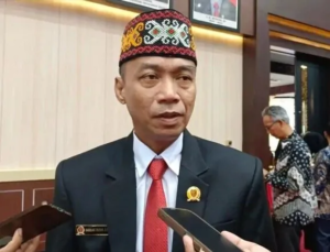 Cabut Izin Asmin Bara Bronang! Jangan Lagi Rakyat dan Aparat Dibenturkan