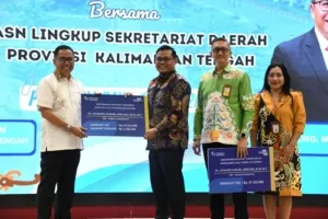35 Tahun Mengabdi, Leonard S. Ampung Pamit: ASN Jangan Nyaman, Harus Terus Berbenah