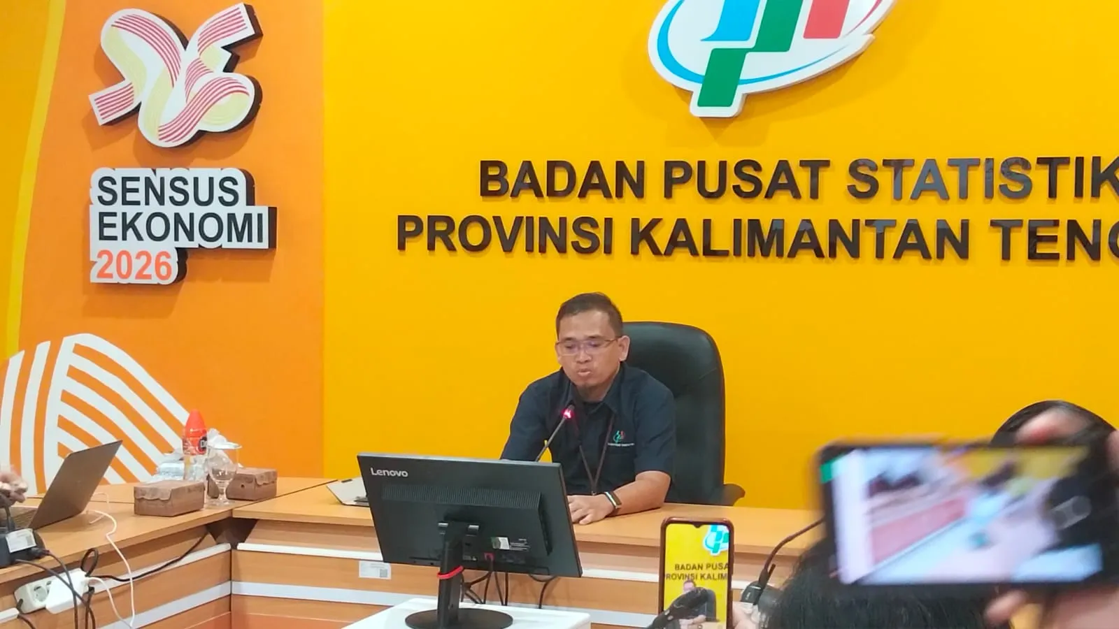 Neraca Perdagangan Tetap Surplus di Tengah Tekanan Global