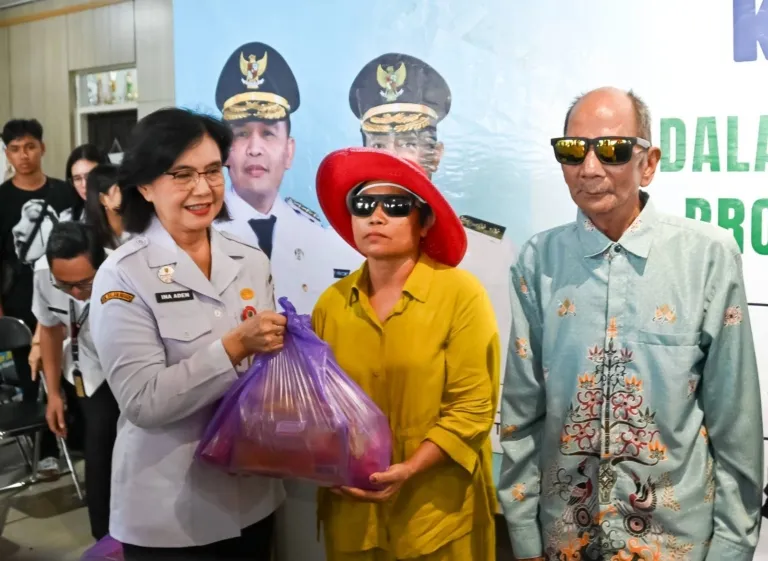 49 Penderita Katarak Terima Kado Operasi Gratis dari Pemprov Kalteng