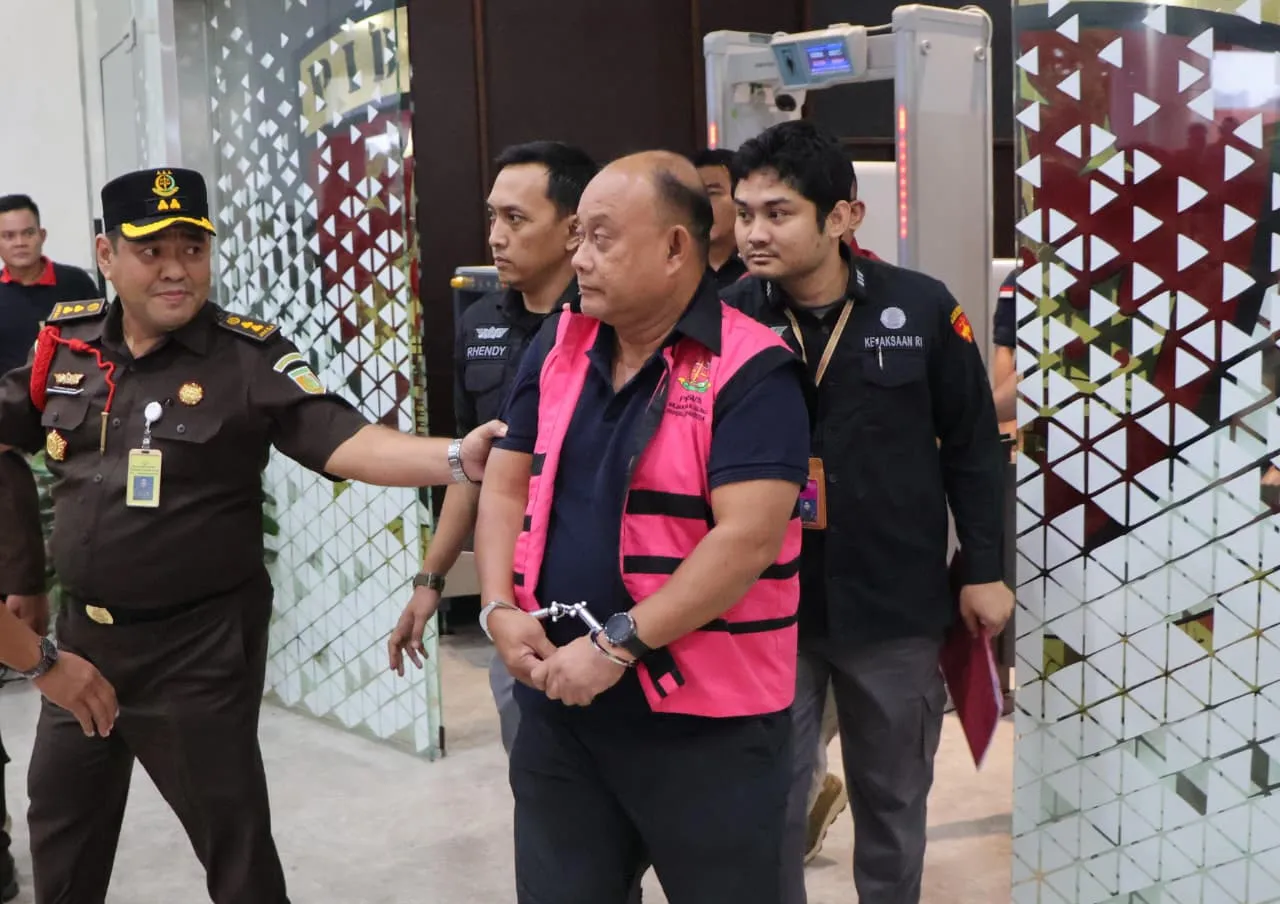 Korupsi Program MBG Terbongkar, Eks Kepala BGN Jadi Tersangka