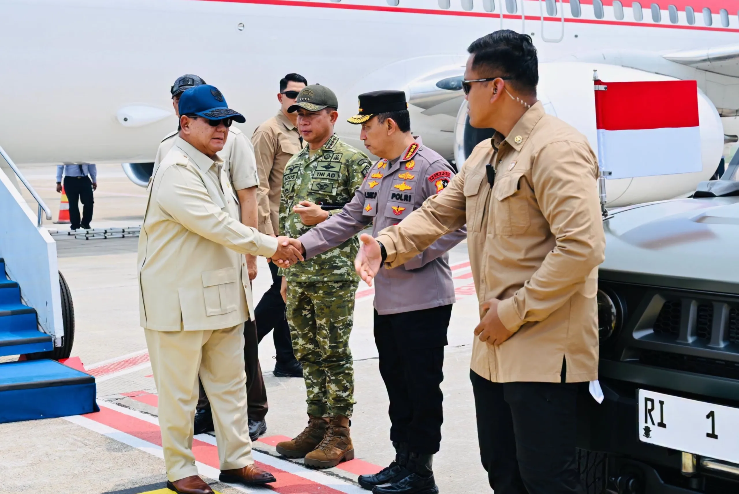 Prabowo Tiba di Kalbar, Langsung Pimpin Penanganan Karhutla Kerahkan 1.500 Personel