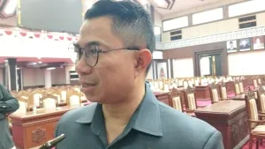 Tegas! Junaidi Sebut Antrean Panjang di SPBU Bukan Dampak Peralihan Pembelian Pertalite